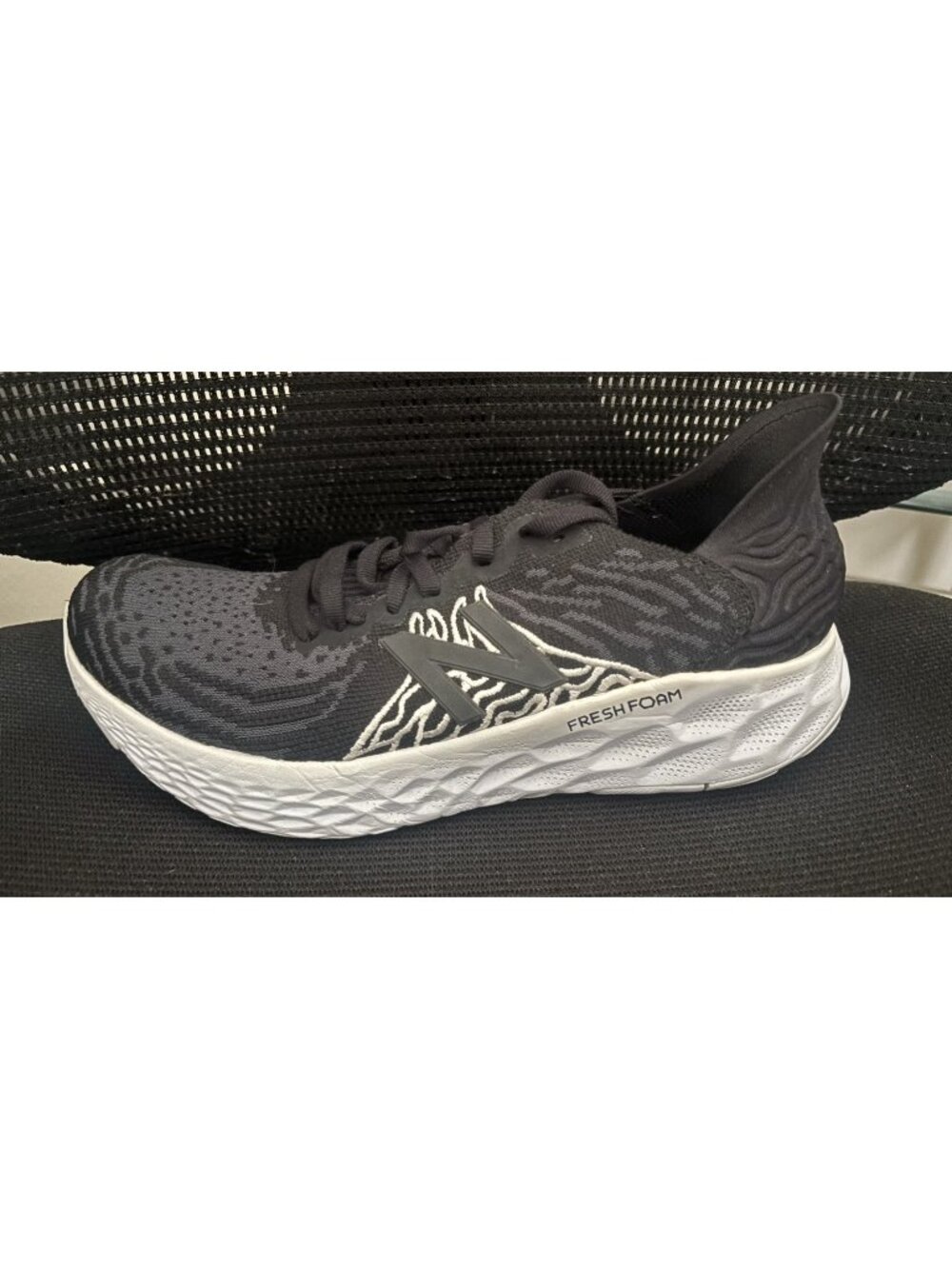 New Balance Fresh Foam 1080v10 Womens Size 7.5 B W1080K10 Black Running Shoes